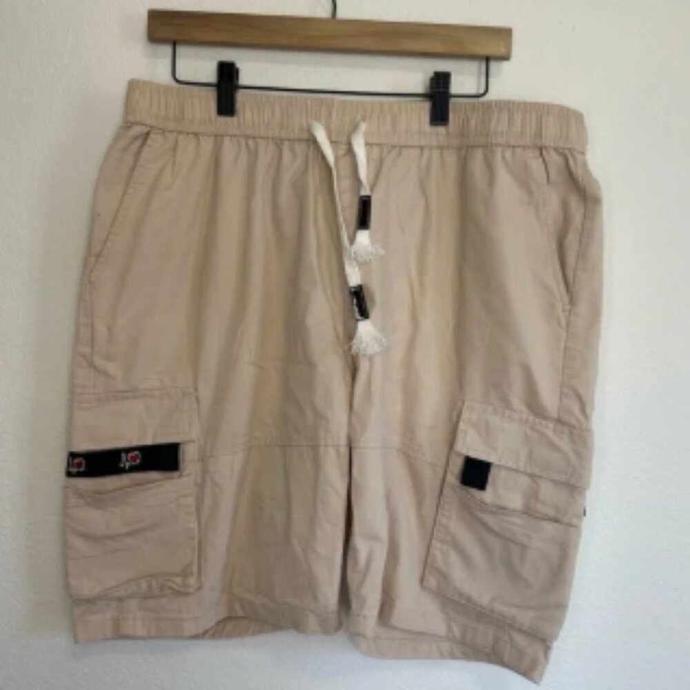 Men’s Tan Cargo Shorts – Size 6XL
